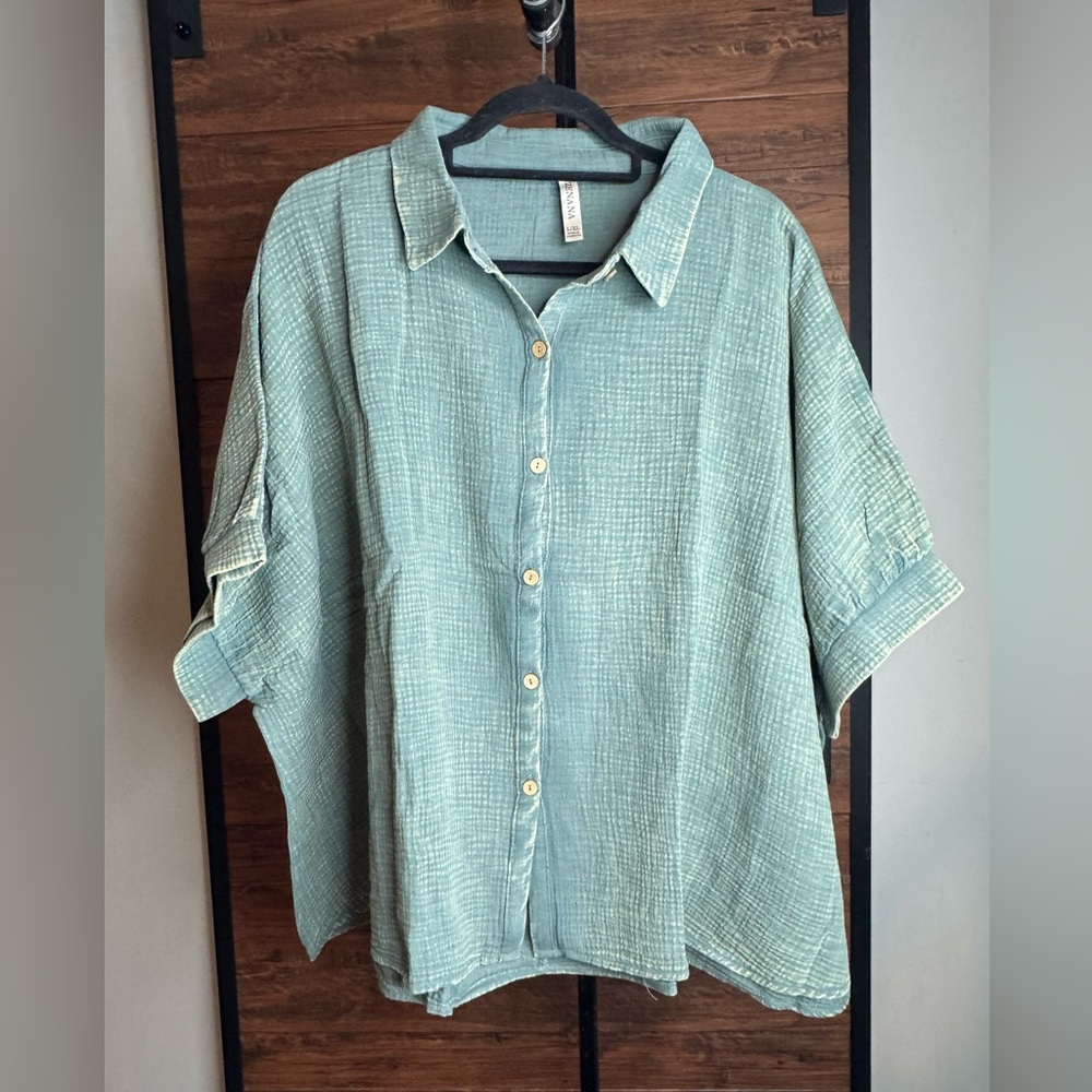 Zenana Outfitters Mineral Washed Ash Jade Button-Down Shirt